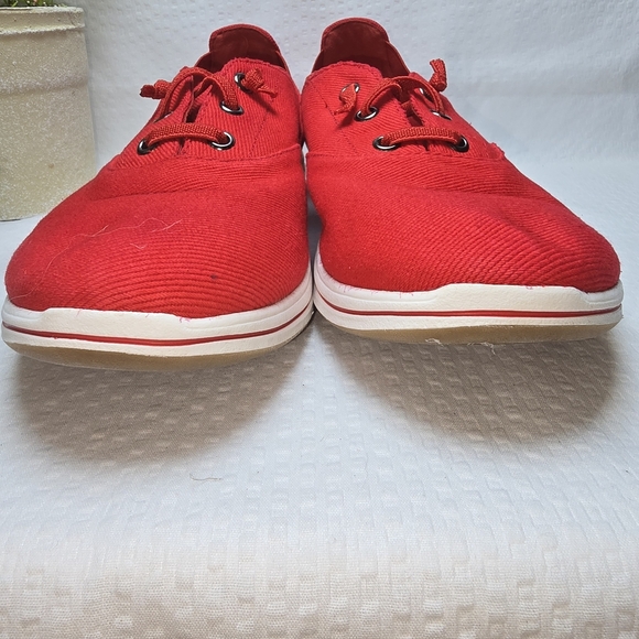 CLARKS CLOUDSTEPPERS VIBRANT RED SLIP-ON SNEAKERS WOMENS SIZE 9.5 EUC - Picture 8 of 11